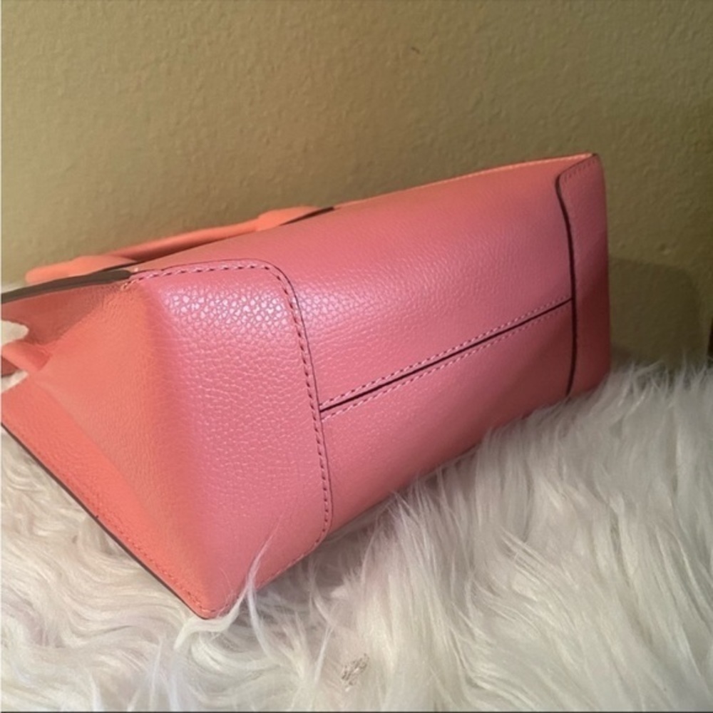 New Michael Kors Mercer medium messenger Bag - Picture 10 of 15